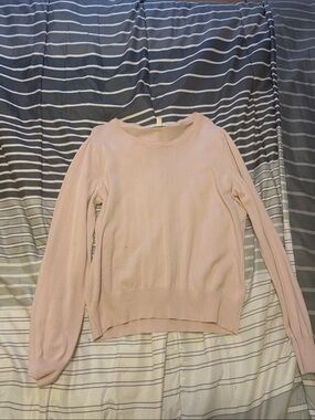 H&M Pale Pink Crewneck Sweater